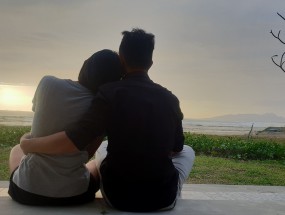 Người yêu, cũ còn thay. Vậy sao Bàn Cắt Vải Cũ, còn giữ ?