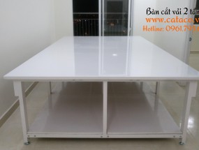 Bàn cắt vải gia đình dành cho tổ hợp may nhỏ, lẻ